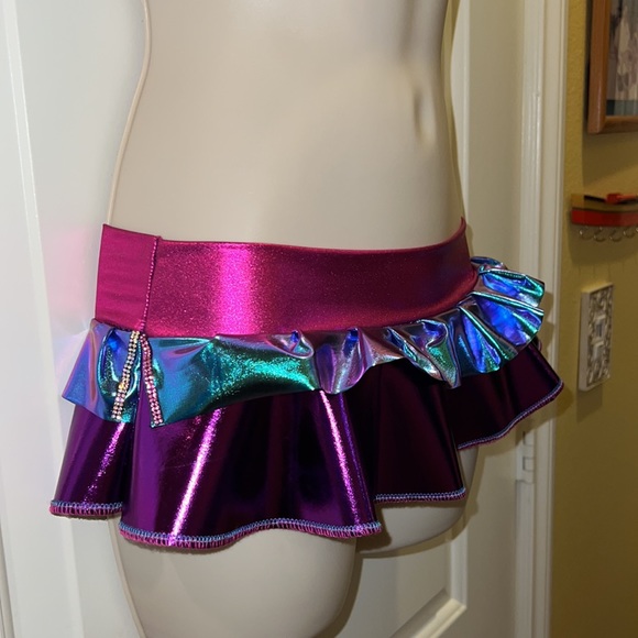 Cheeky micro mini Skirt - Picture 6 of 8